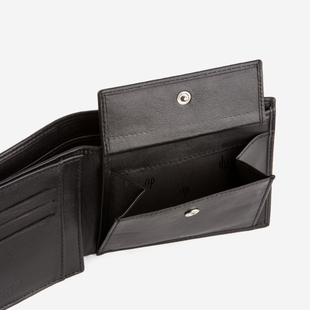 dv Classic Leather Wallet With Coin Pocket - Black