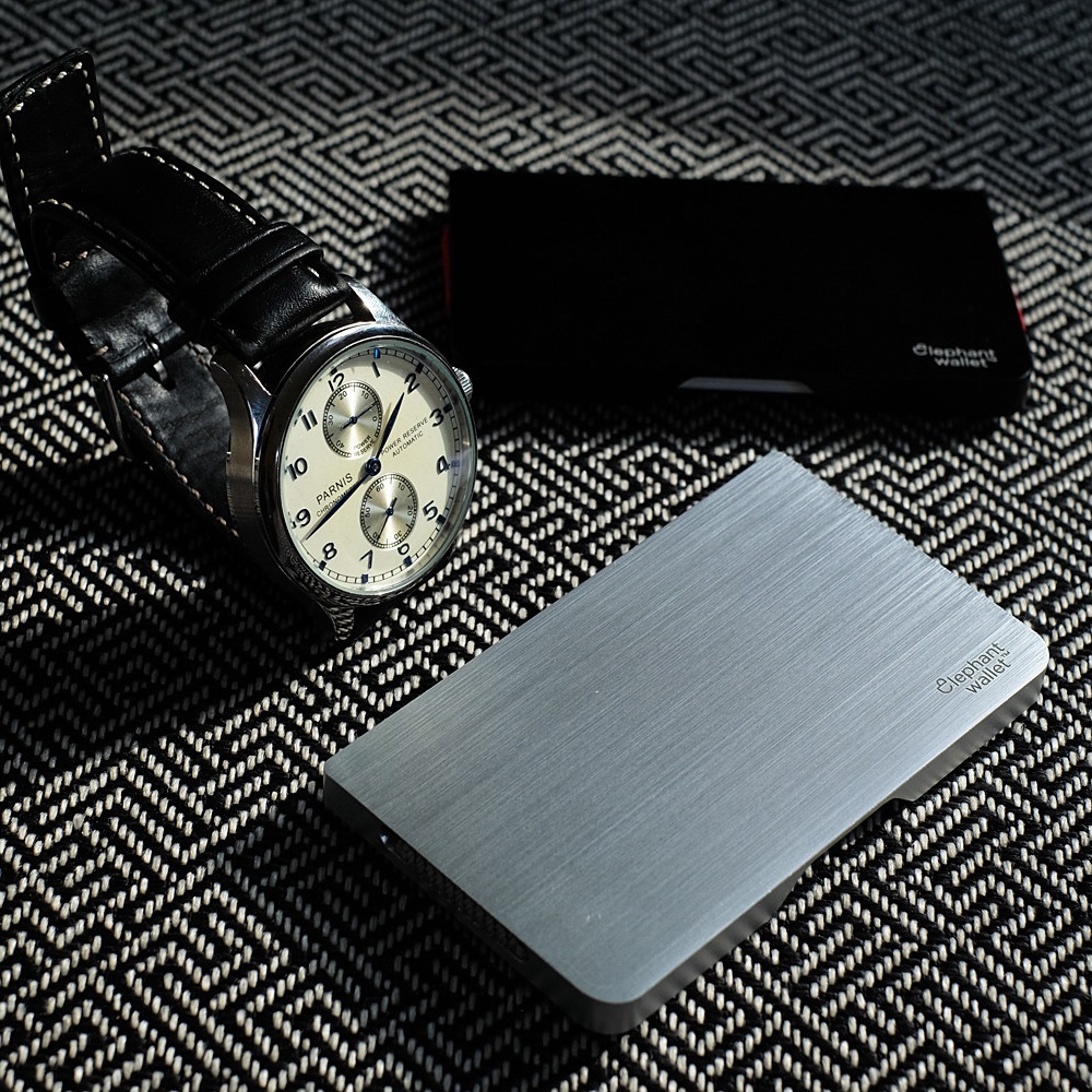 elephant Minimalist Aluminum Wallet - Black/Grey